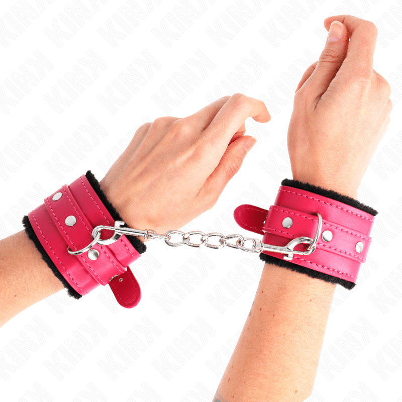 KINK - PREMIUM FUR LINED WRIST RESTRAINTS BLACK WITH RASPBERRY ROSE BELT ADJUSTABLE 17 - 29 CM X 6 CM - Kink&Play