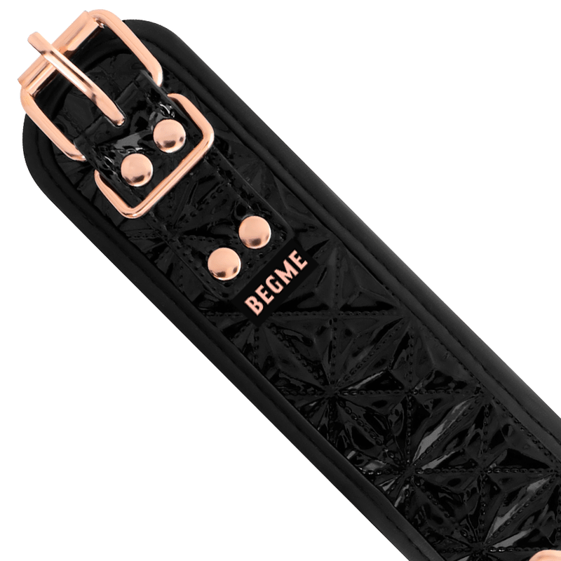 BEGME - BLACK EDITION PREMIUM VEGAN LEATHER COLLAR WITH NEOPRENE LINING - Kink&Play