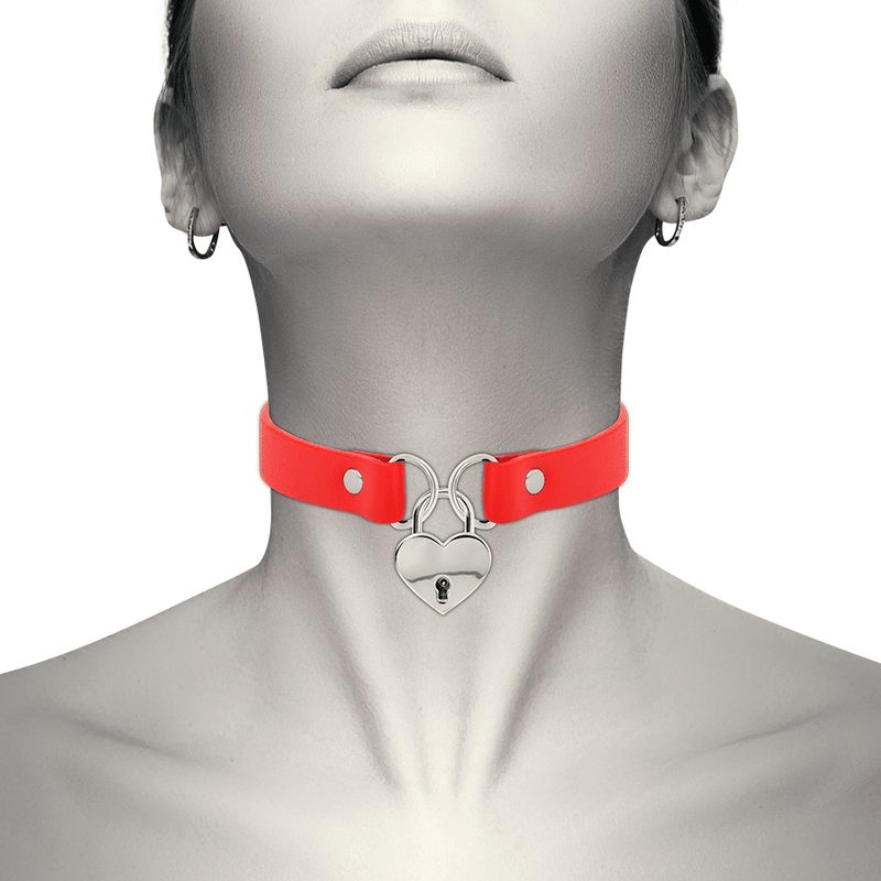 COQUETTE CHIC DESIRE - RED VEGAN LEATHER NECKLACE WITH HEART ACCESSORY WITH KEY - Kink&Play