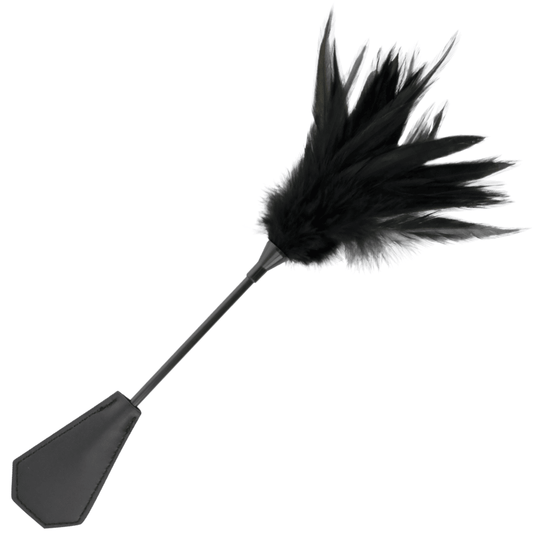 DARKNESS - BLACK FEATHER WHIP - Kink&Play