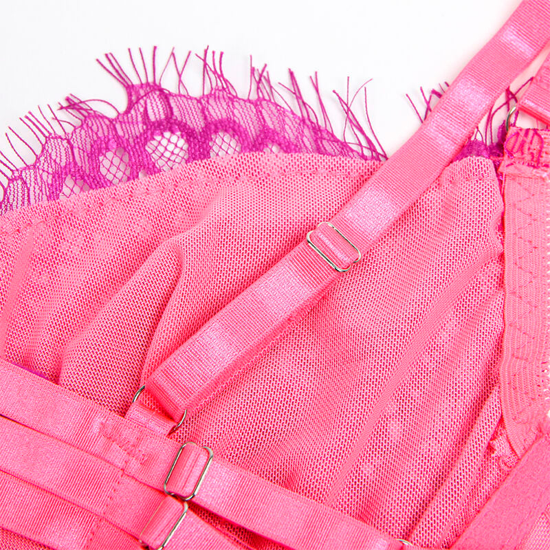 SUBBLIME - 955359 BH-SET MED SPETS OCH STRUMPEBANDSHÅLLARE ROSA OCH LILA S/M