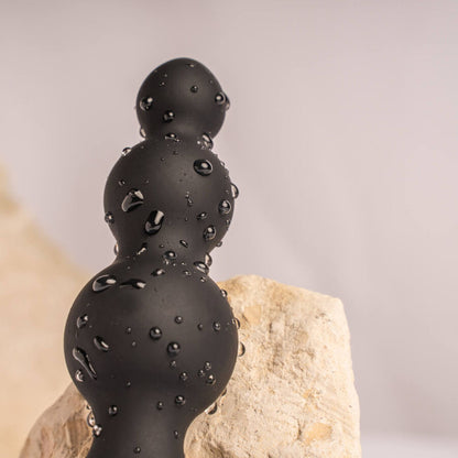 ROCKS-OFF - PETITE SENSATIONS BUBBLES ANALPLUGG VIBRATOR SVART