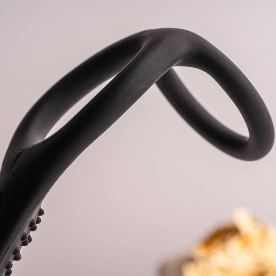 ROCKS-OFF - RO-ZEN RRO ANALSPLUGG MED VIBRERANDE PENISRING SVART