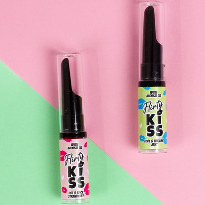 SECRETPLAY - FLIRTY KISS GEL MED ORALAKTSEFFEKTER JORDGUBB & MYNTA 2 x 8 GR