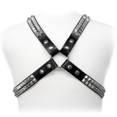 LEATHER BODY - PYRAMID STUD HARNESS - Kink&Play