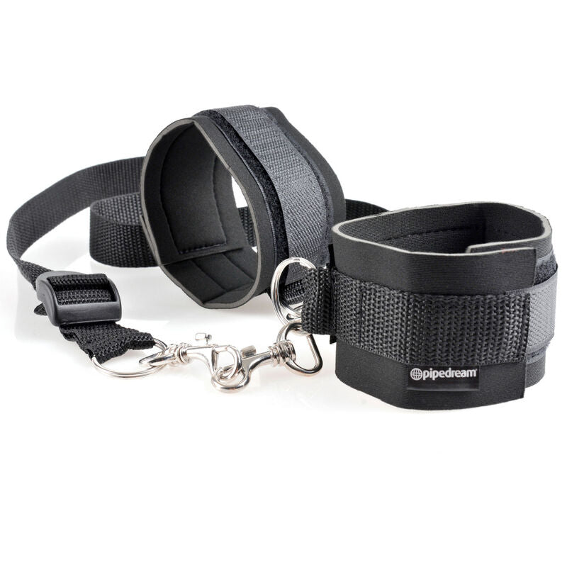 FETISH FANTASY CUFF AND TETHER SET - Kink&Play