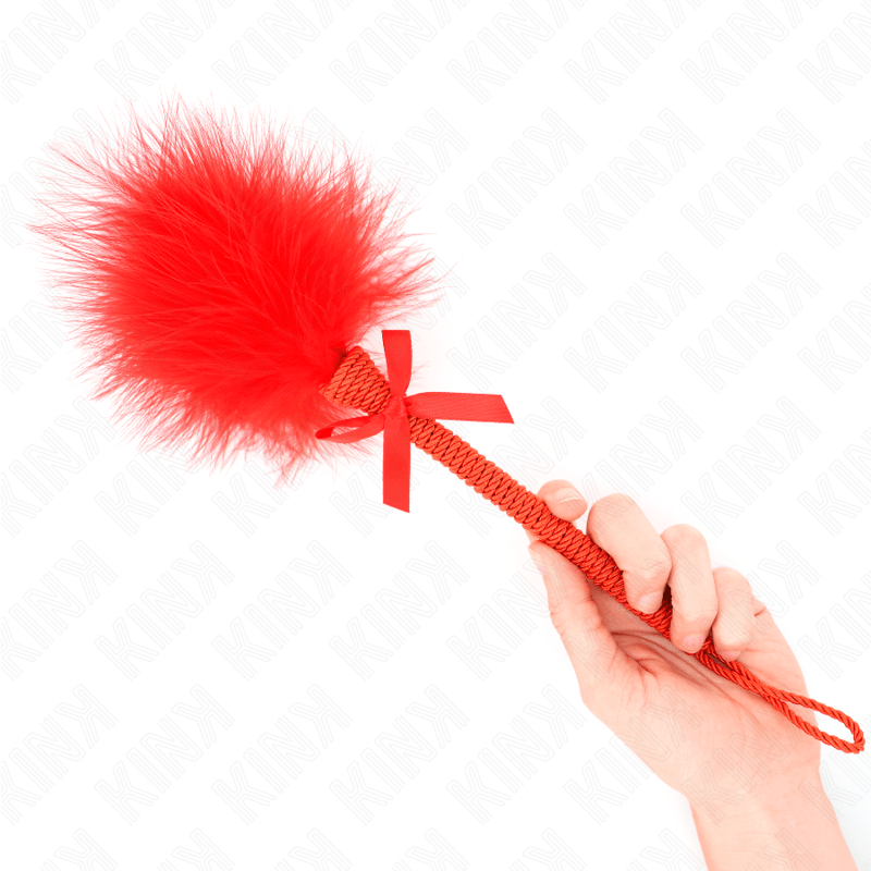 KINK - NYLON ROPE WAND WITH TICKLE FEATHERS AND RED BOW 25 CM - Kink&Play