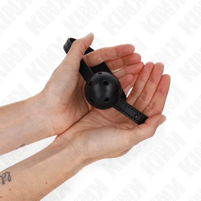 KINK - SIMPLICITY BLACK BREATHABLE BALL 4.5 CM GAG 62 x 1.5 CM - Kink&Play