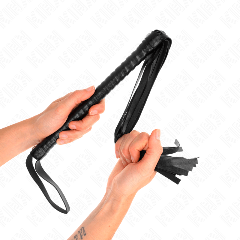 KINK - WHIP WITH BLACK TEXTURED HANDLE 48.5 CM - Kink&Play