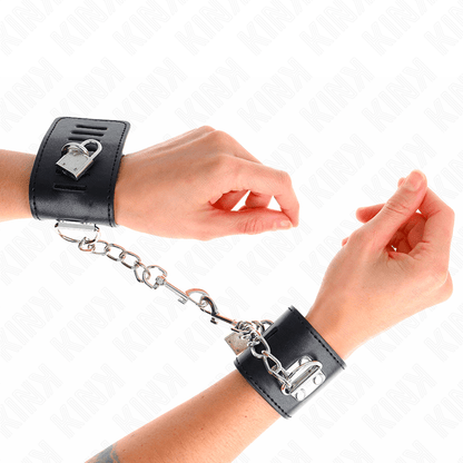 KINK - WRIST RESTRAINTS WITH PADLOCK CLOSURE BLACK ADJUSTABLE 16 - 23 CM X 5.5 CM - Kink&Play