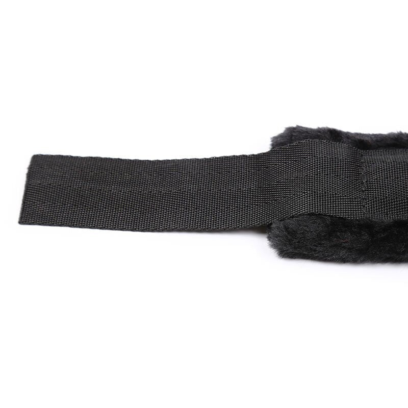 OHMAMA FETISH - FURRY LINED WRIST RESTRAINTS - Kink&Play