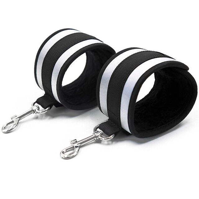 OHMAMA FETISH - GREY WRIST CUFFS - Kink&Play