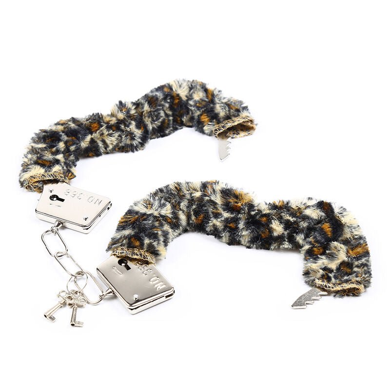 OHMAMA FETISH - VELVETEEN FURLINED METAL WRIST CUFFS - Kink&Play